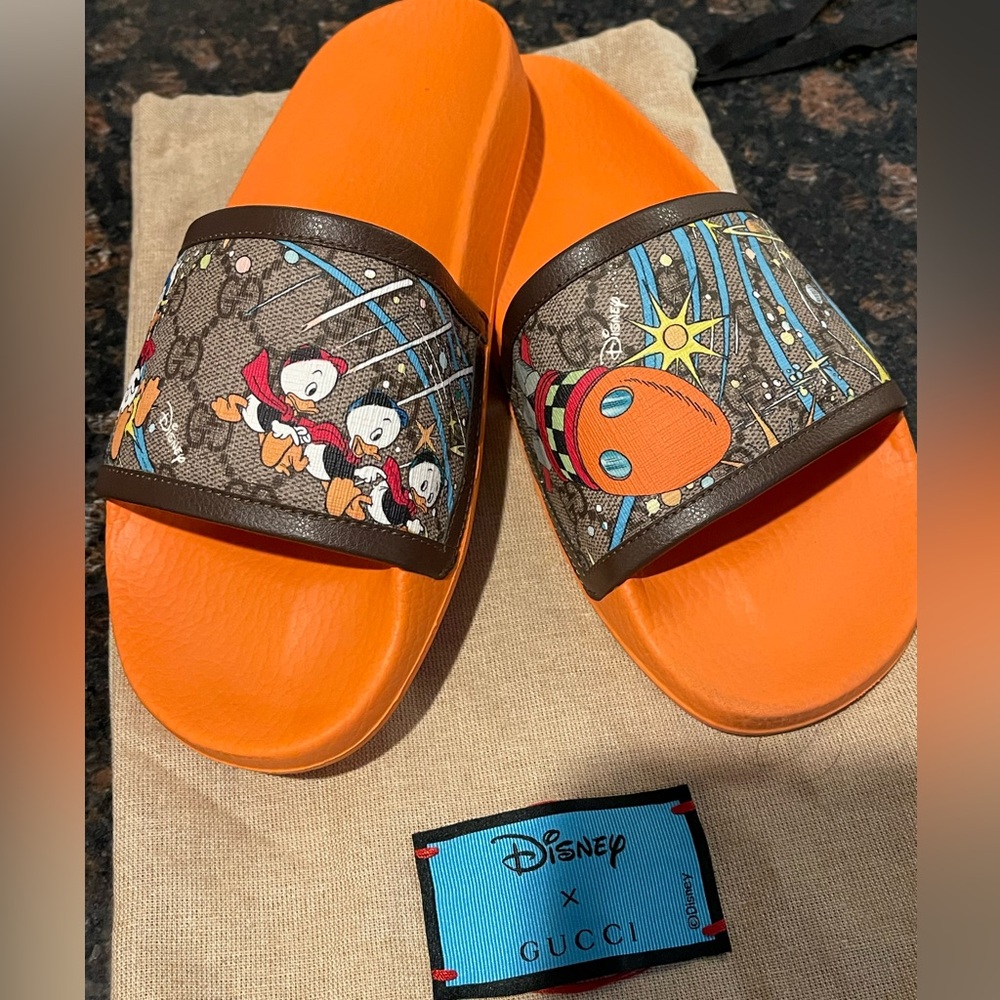 Disney x Gucci Donald Duck Slides size 7.5